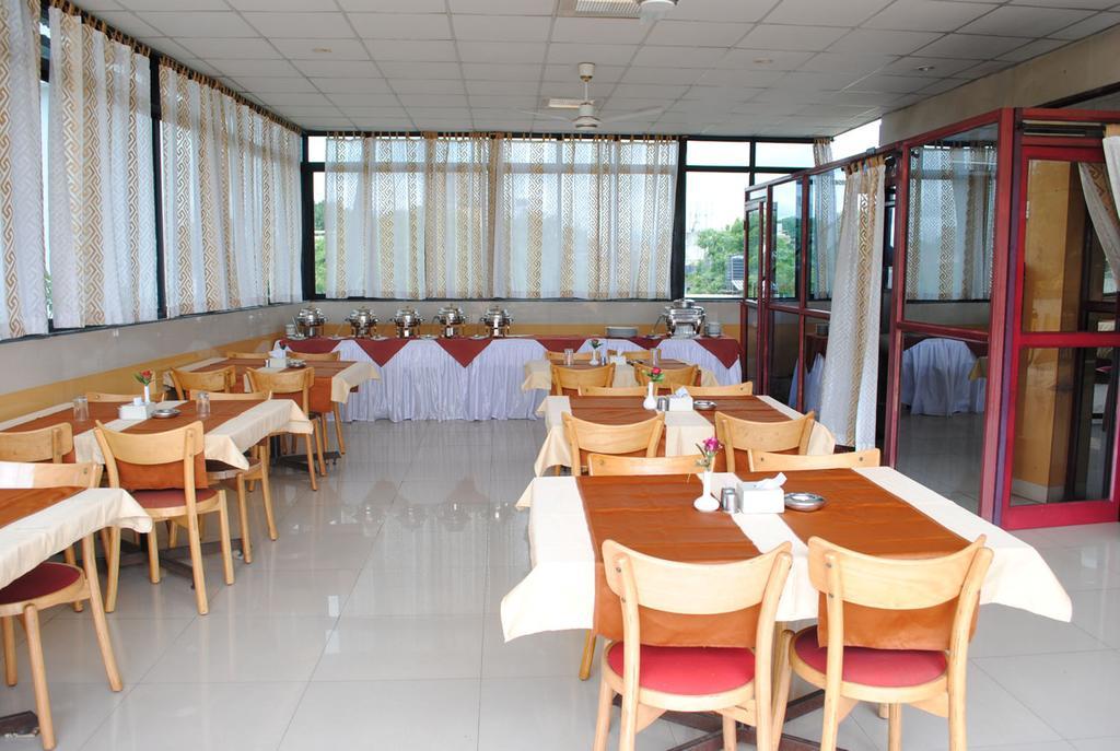 Hotel Swan Inn Pune Eksteriør billede