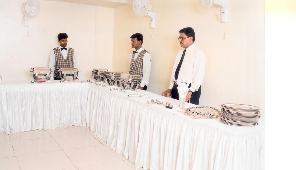 Hotel Swan Inn Pune Eksteriør billede